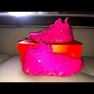 Nike KD Aunt Pearl